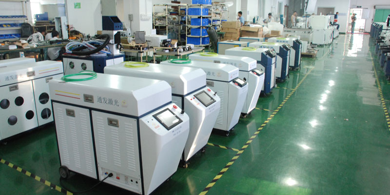 通發(fā)激光TFL-80PF<a href='http://www.xanble.com/product/2.htm' class='text_a'>光纖<a href='http://www.xanble.com' class='text_a'>激光焊接機(jī)</a></a>