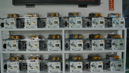 如何避免沖床送料機出現(xiàn)日常事故？